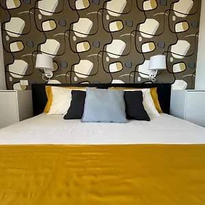 https://appartamenti-in-villa-boscarino.sicilyhotelsitaly.net