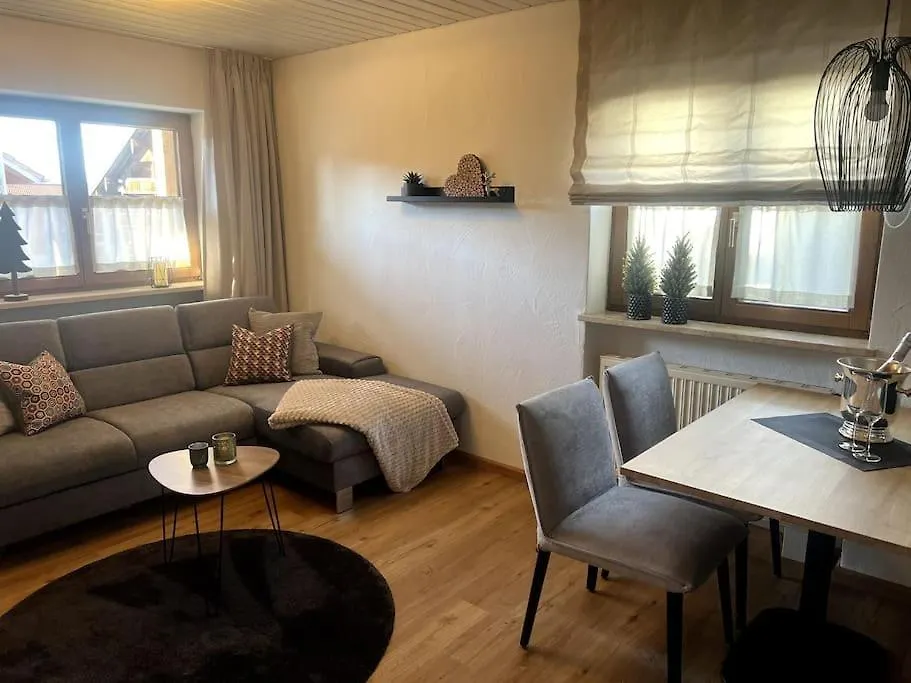 アパート ブルクベルクUrlaub Im Sonnendorf Burgbergアパートメント ドイツ