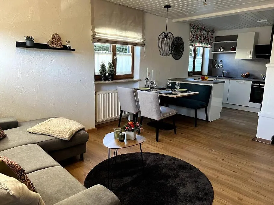 ブルクベルクUrlaub Im Sonnendorf Burgbergアパートメント